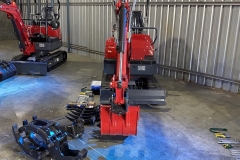 Digger-King-17-front-view-with-implements