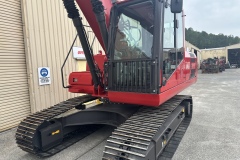 23-ton-excavator-10