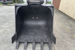 23-ton-excavator-40