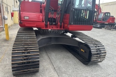23-ton-excavator-51