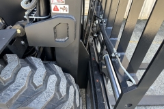 3.5-All-Terrain-Forklift-45