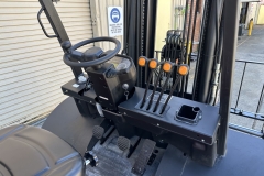 3.5-All-Terrain-Forklift-47