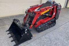 Dirt-wizard-mini-loader-35
