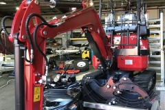 7033BBB9-C68D-4A61-9470-1A8AB68B0E3F