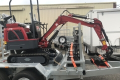 5DABC303-007F-43BE-95F5-6F21074B5F4E